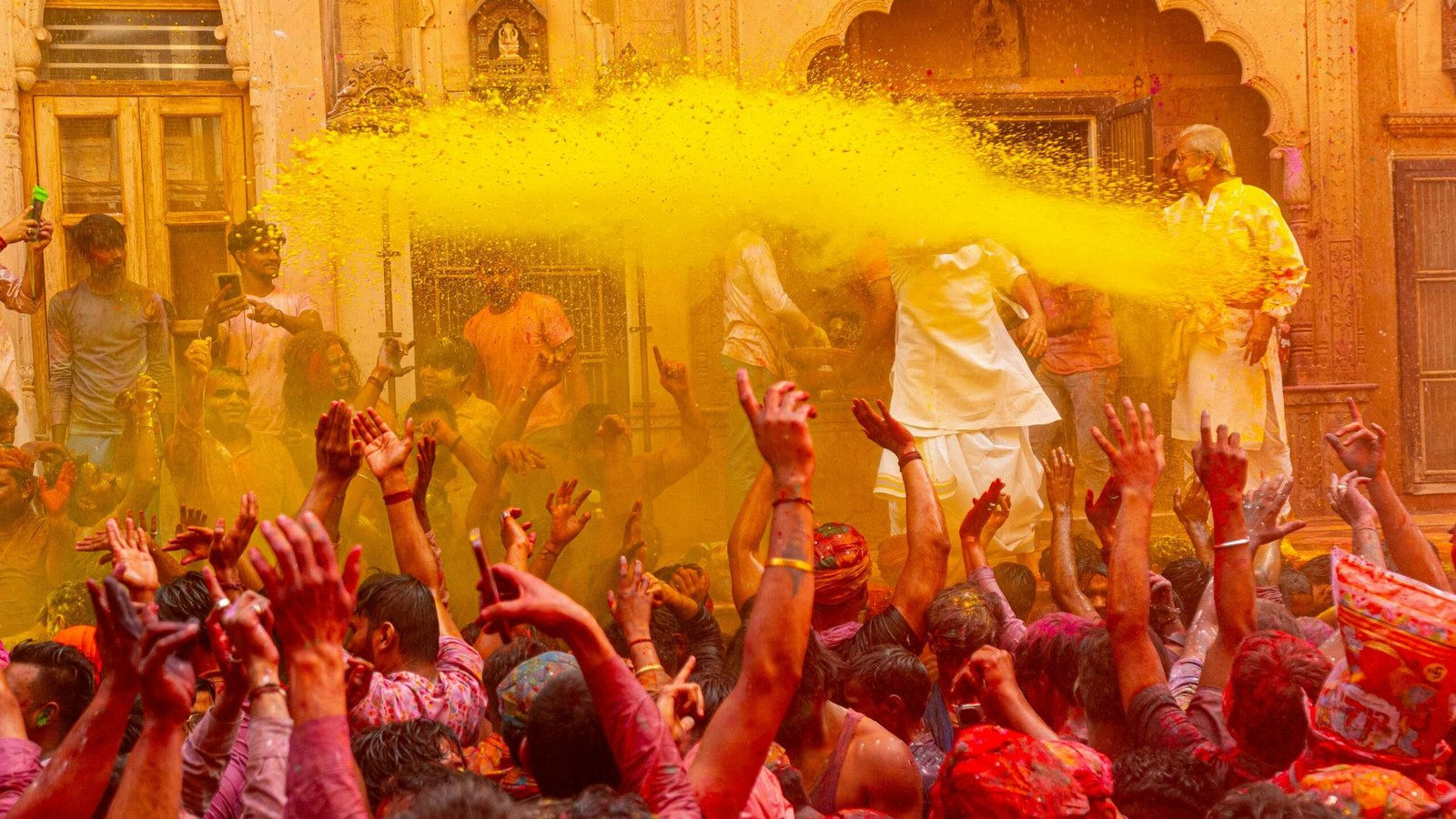 Destinations Holi